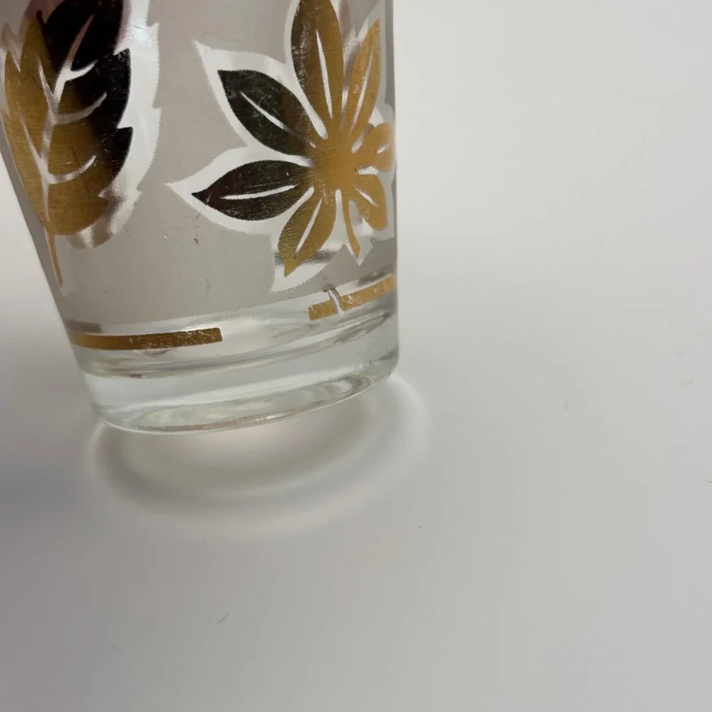 The Unbranded Brand vintage floral